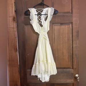 Yellow XS Lucy In the Sky mini dress, worn once, great condition!